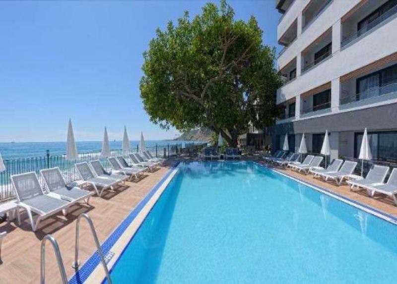 Floria Beach Hotel