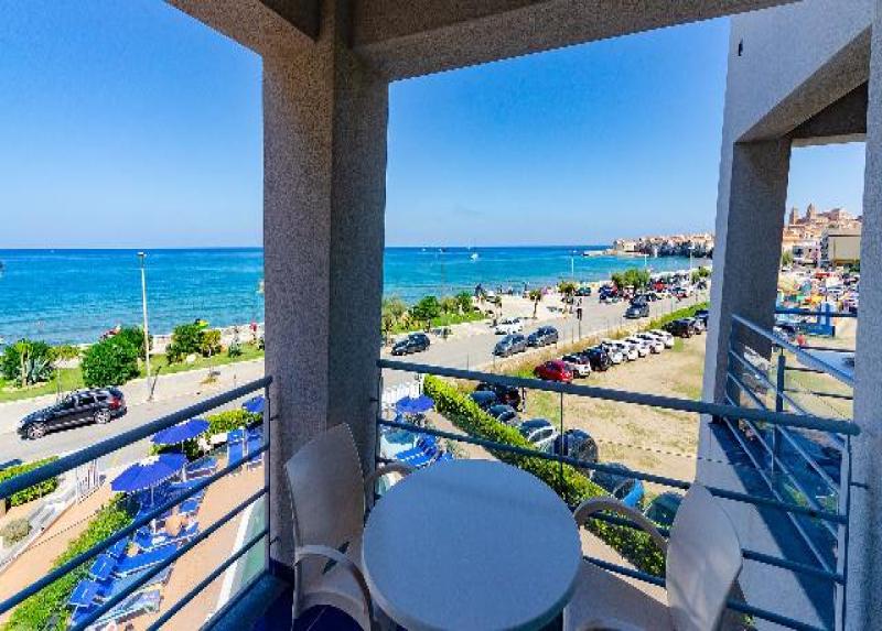 Astro Suite Hotel