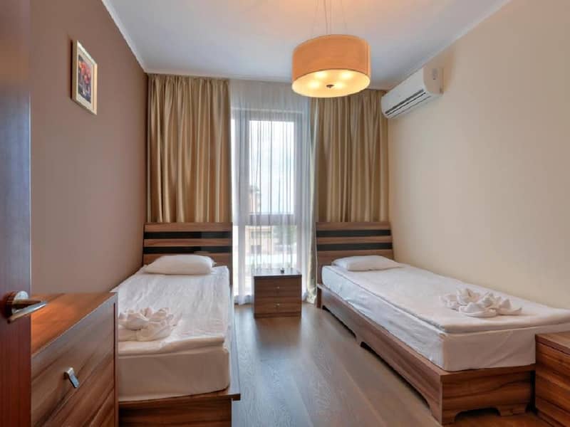 Hotel Golden Line