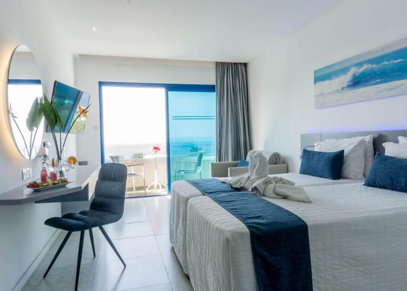 Anonymous Beach Adult 16+ Hotel