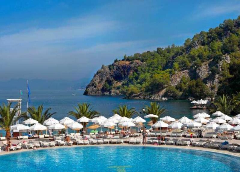 Hillside Beach Club Hotel