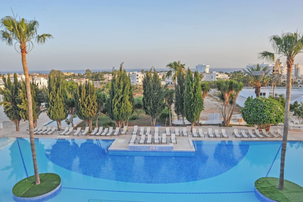Hotel Fedrania Garden