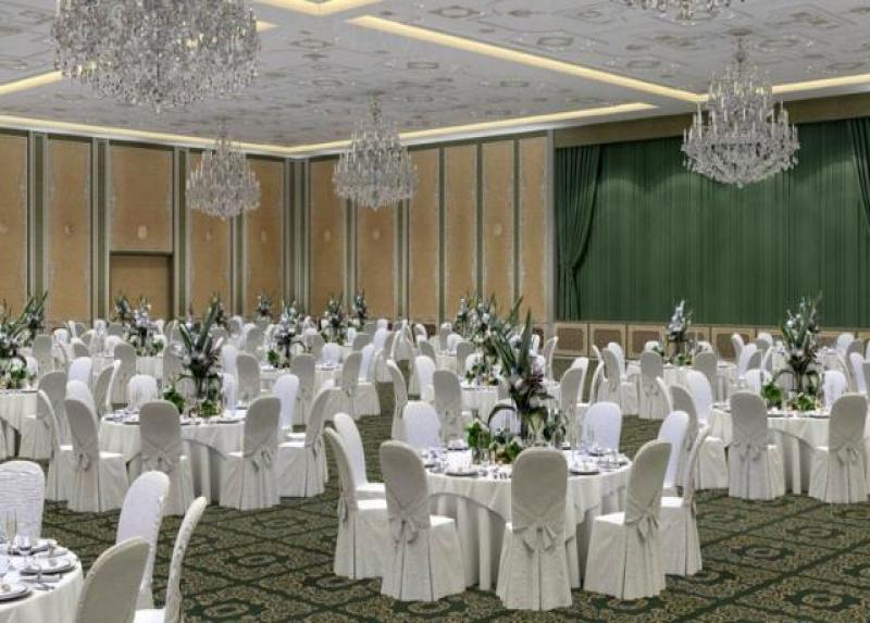 Parklane Resort & Spa Hotel