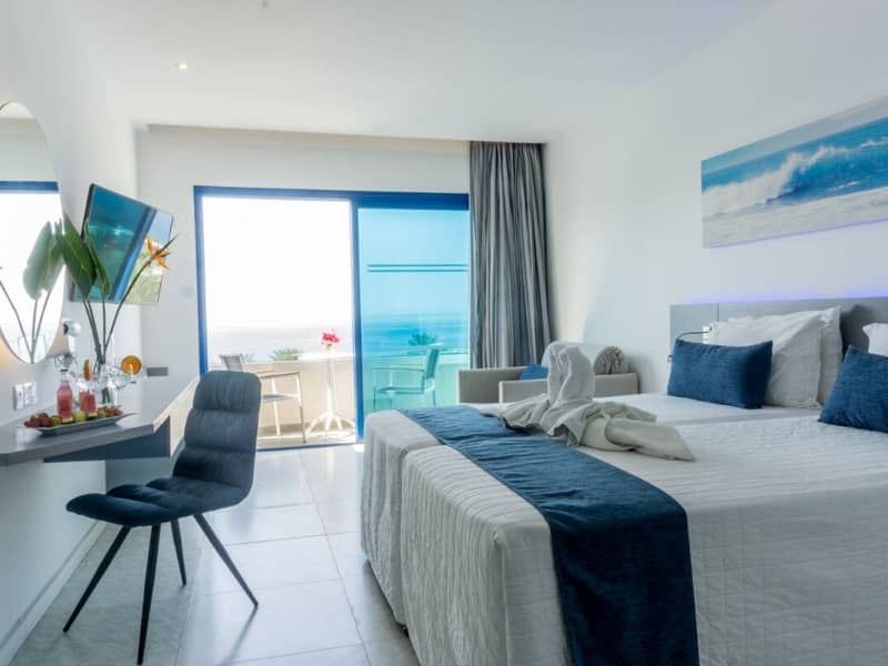 Hotel Anonymous Beach