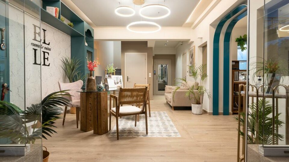 Elle Rooms and Suites