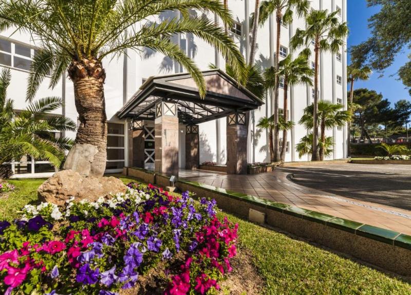 Globales Palmanova Palace Hotel