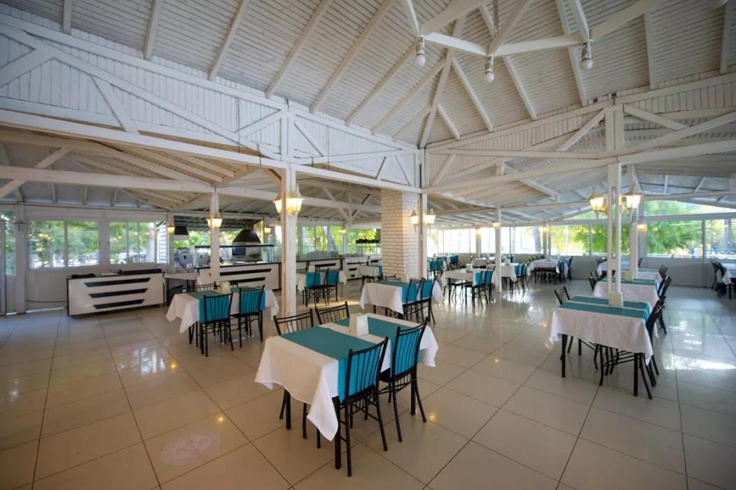 Flora Suites Hotel