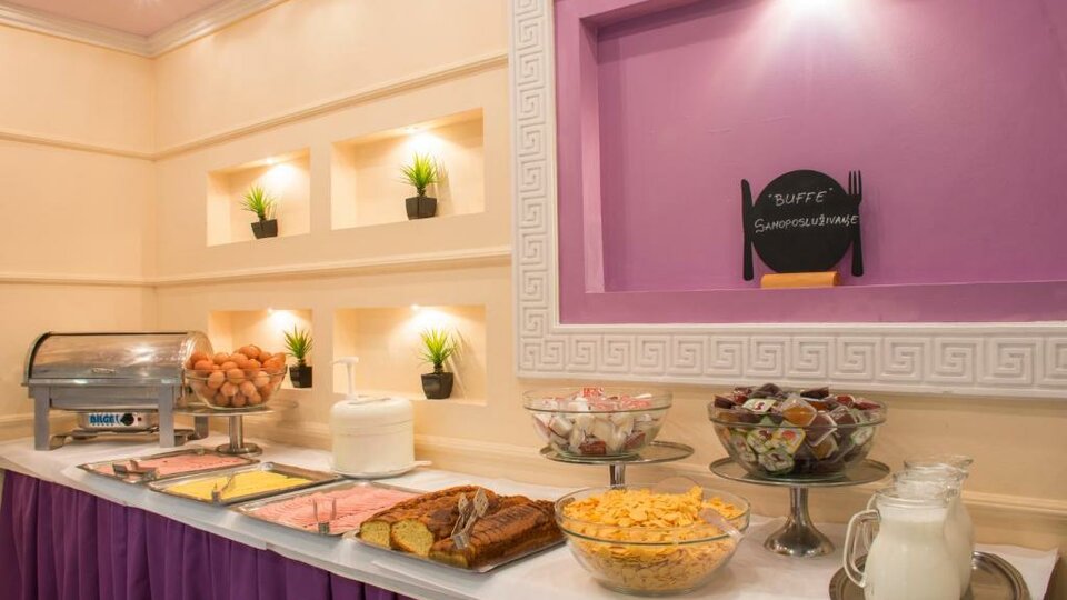 Hotel Erato