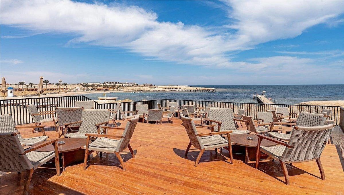 Sentido Naga Bay