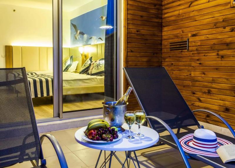 Eftalia Marin Resort Hotel