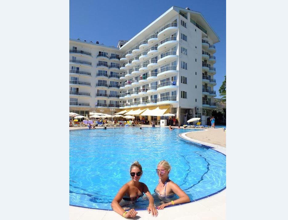 Hotel Arora