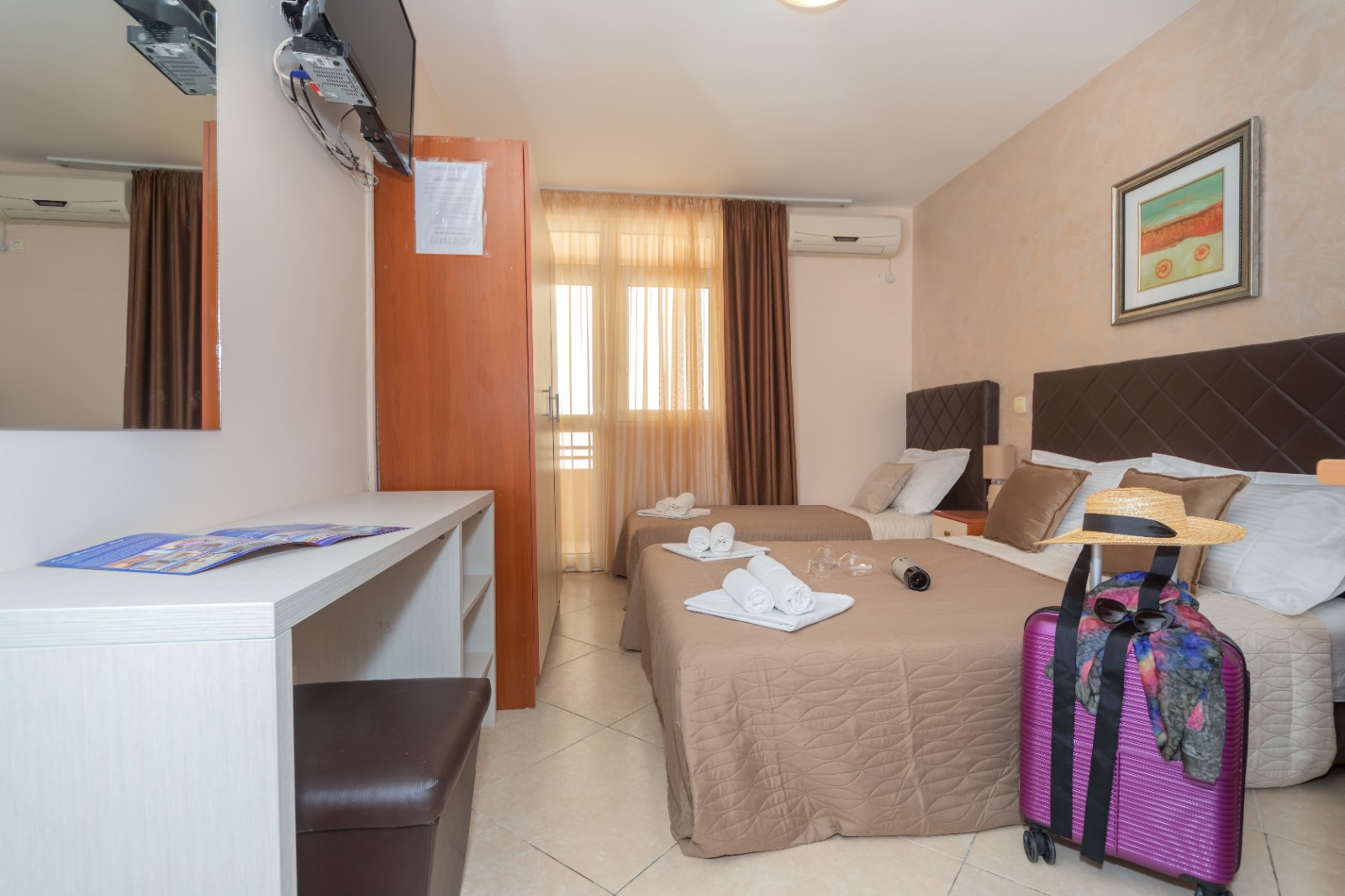 Apartmani Lara