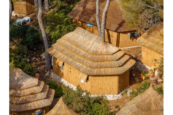 Turističko Naselje Kamp Pine Beach