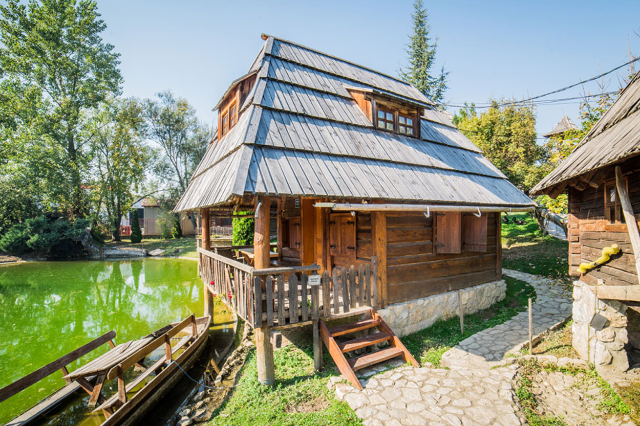 Etno selo Stanišići - Zimsko selo