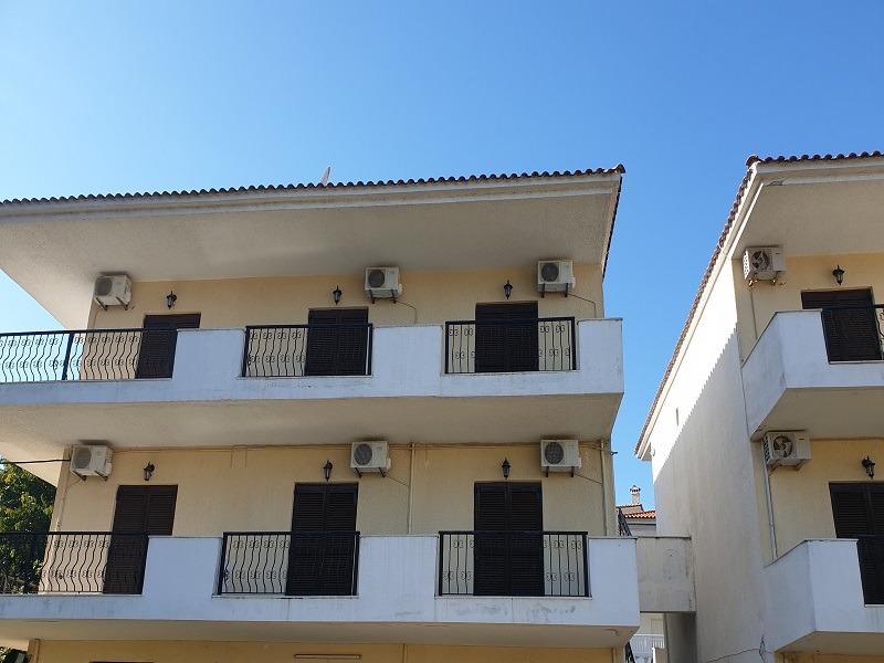 Vila Karatasos 2