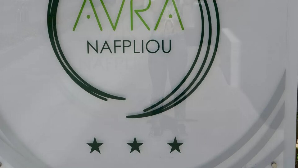 Avra