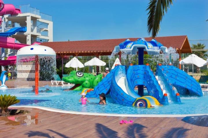 Club Nena Hotel