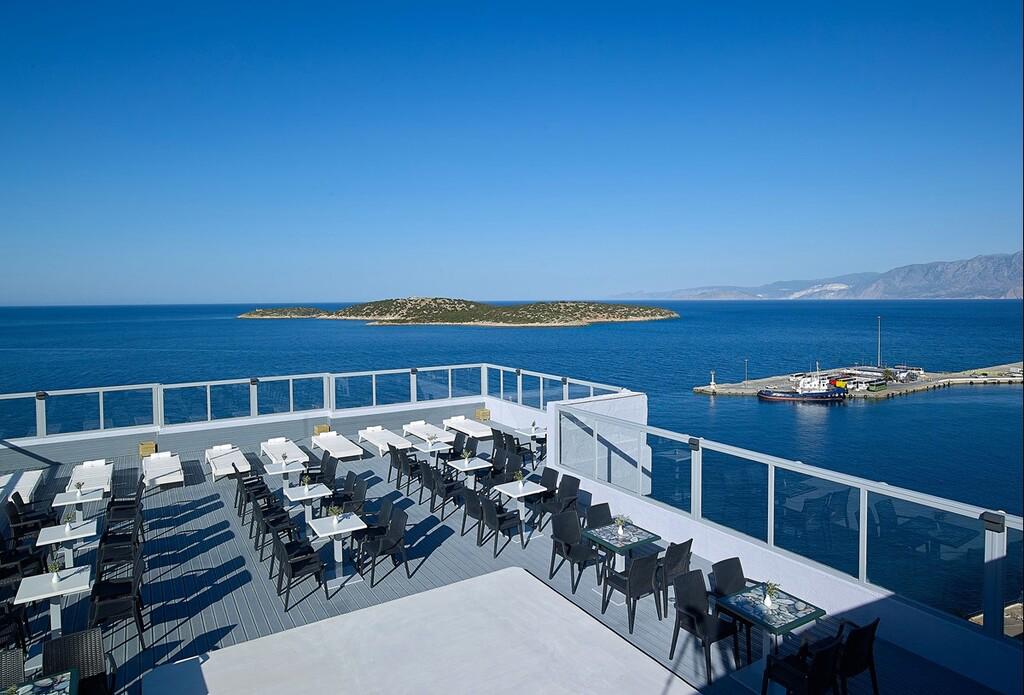 Mistral Bay