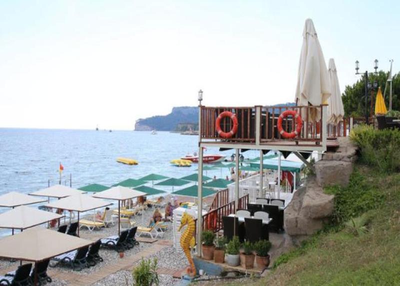 Valeri Beach Hotel