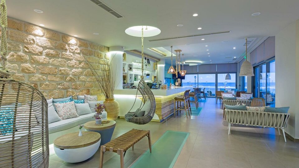 Anastasia Hotel and Suites
