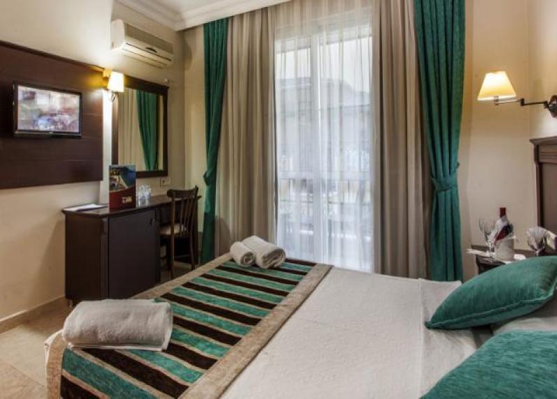 Kleopatra Royal Palm Hotel