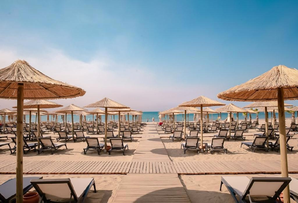 Liu Resorts