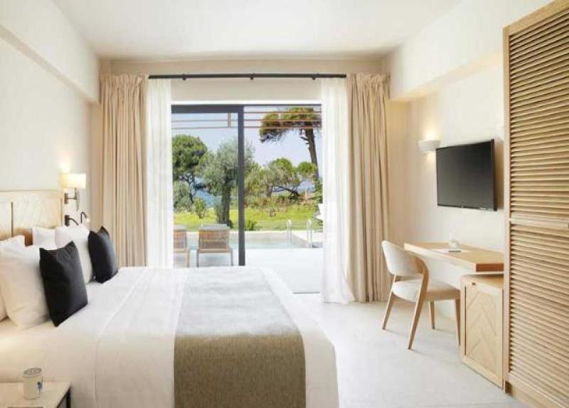 Elivi Skiathos Hotel