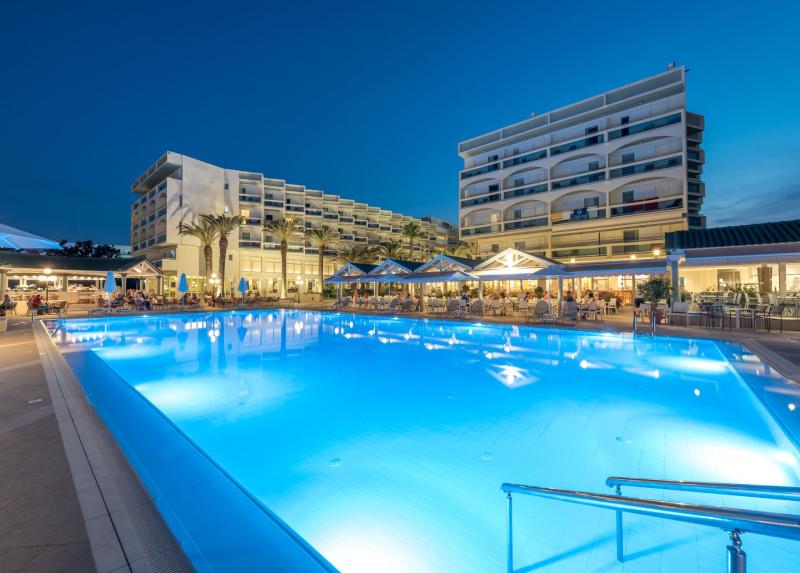 Apollo Beach Hotel