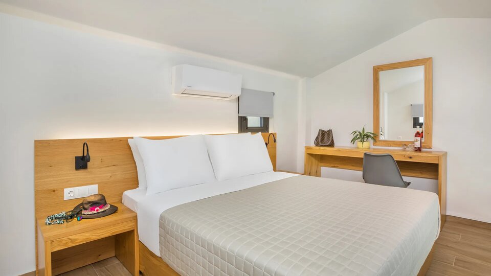AlexMare Suites
