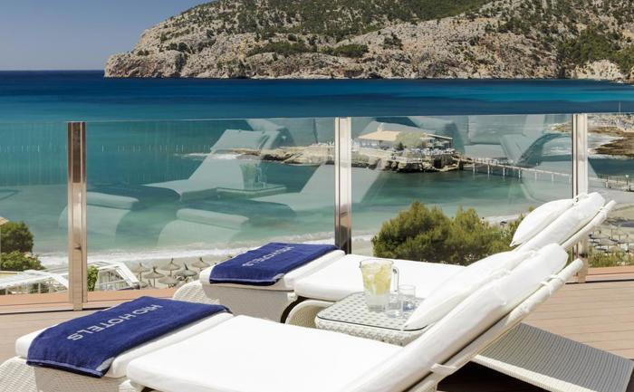 Hotel H10 Blue Mar