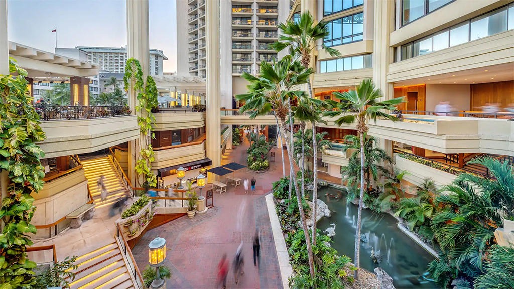 Hyatt Regency Waikiki Beach Resort and Spa