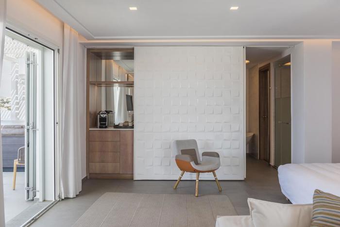 Myconian Korali Relais & Chateaux
