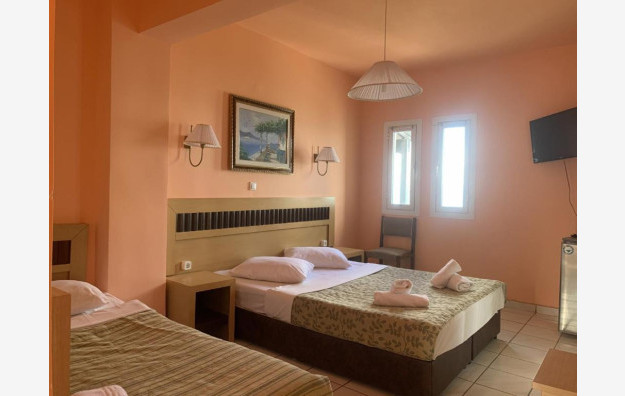 Hotel Polihrono Beach