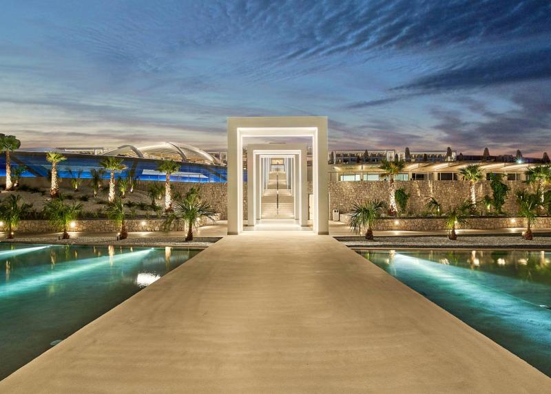 Mayia Exclusive Resort & Spa Hotel