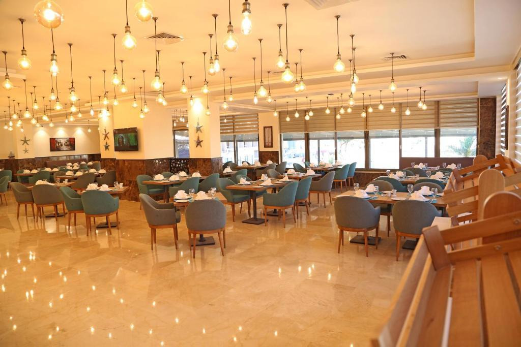 Lacosta Hotel