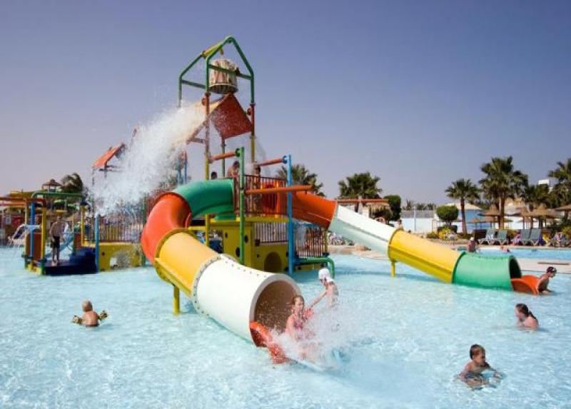 Titanic Beach Hotel