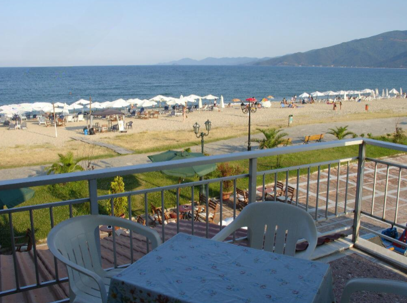 Vila Maria & Spiros