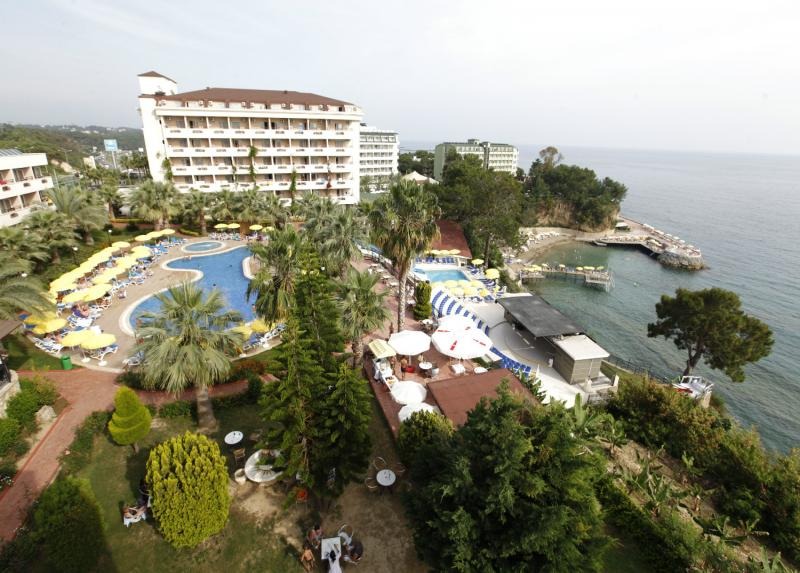 Aska Bayview Hotel