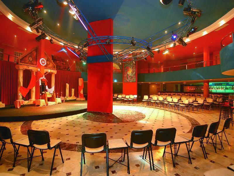 Rubi Hotel
