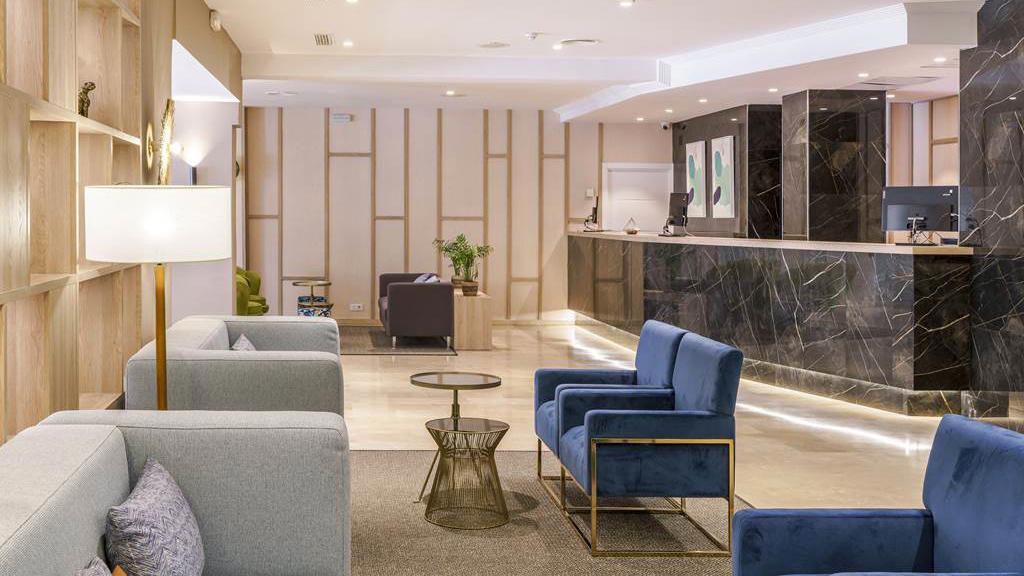 Hotel Costa Malaga By Pierre Vacances