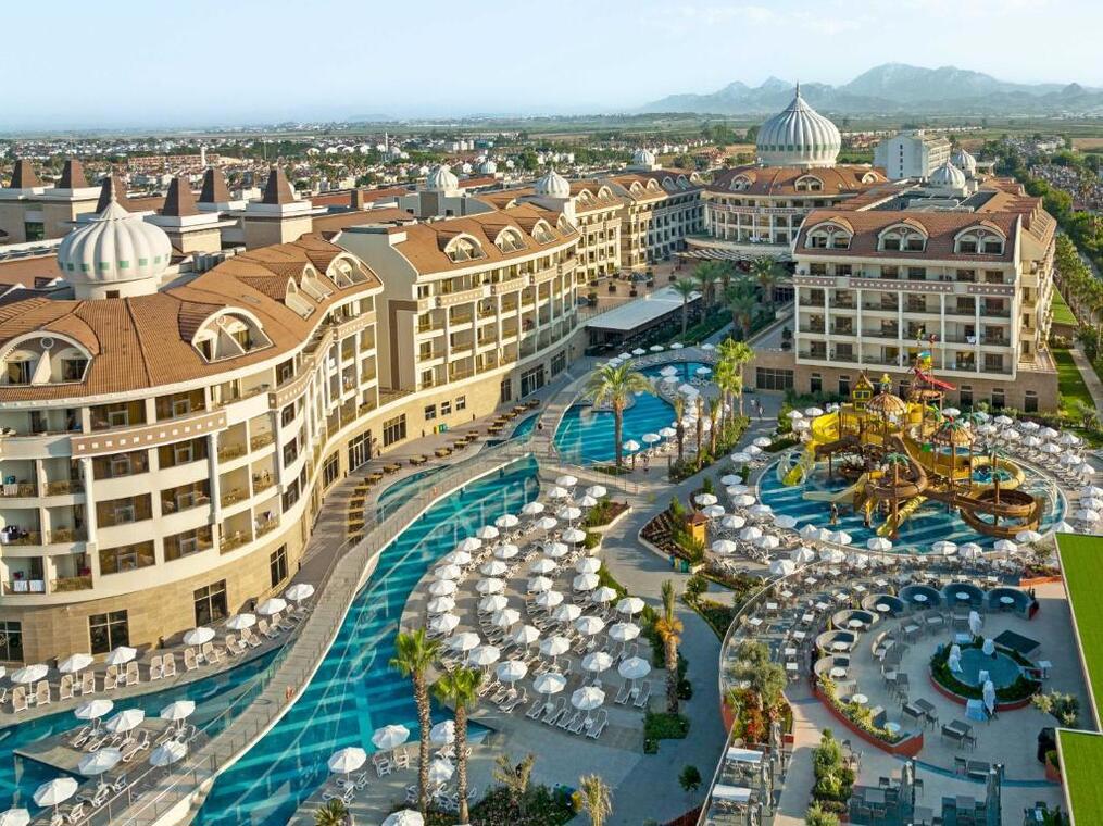 Hotel Kirman Belazur Resort and Spa