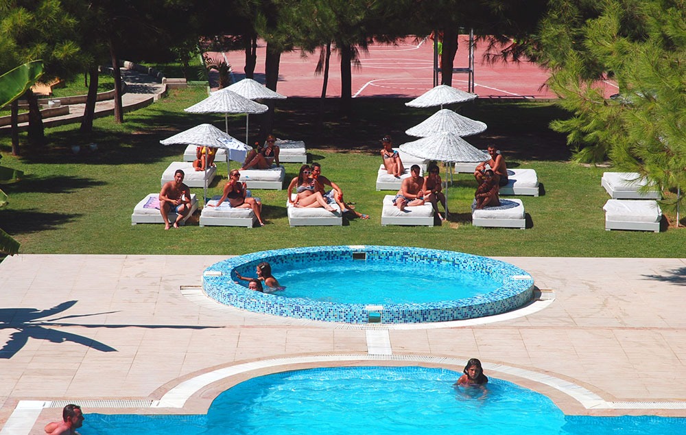 Flora Suites