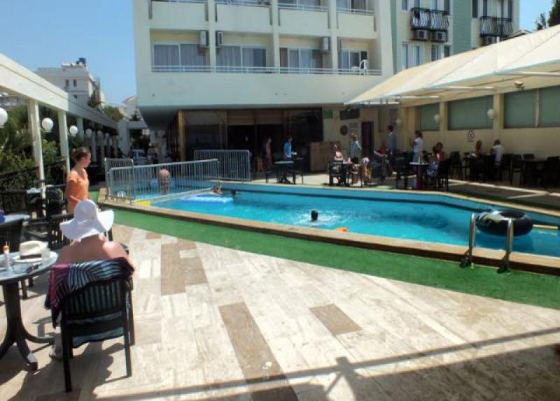 Tuntas Beach Hotel