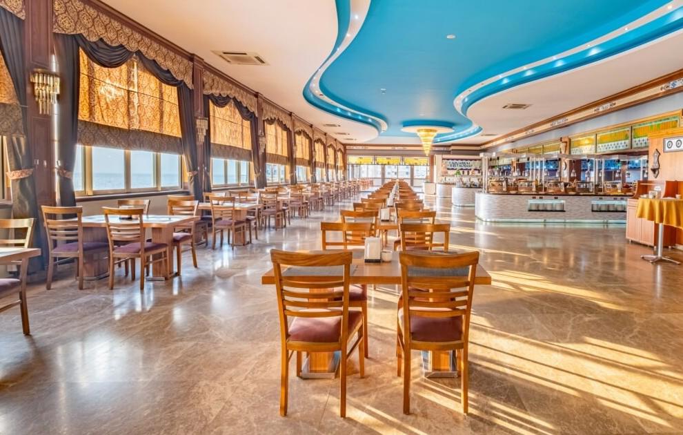 Senza Grand Santana Hotel