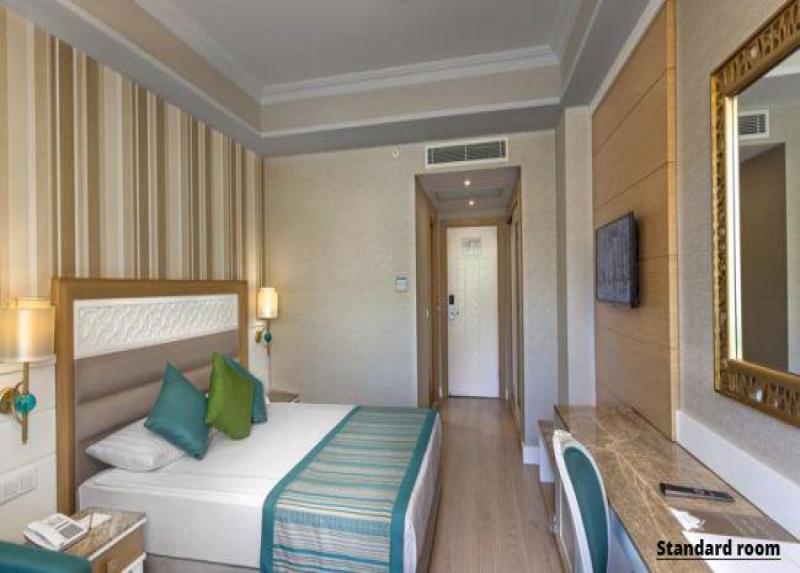 Karmir Resort Hotel