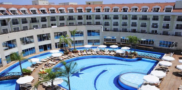 Meder Resort Kemer