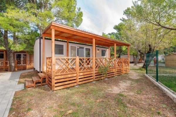 Montažne kućice Camping Paklenica
