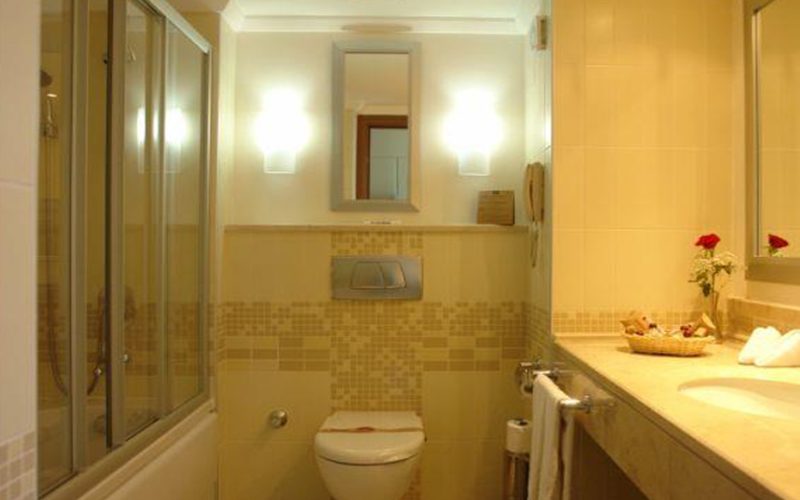 Korumar Deluxe Hotel