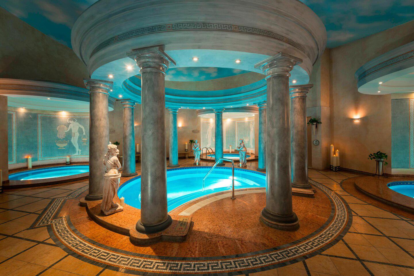Hotel Le Royal Meridien Beach Resort and Spa