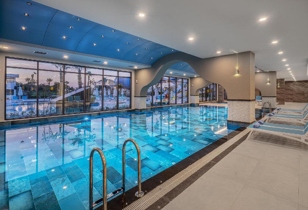 Diamond De Luxe Hotel & Spa